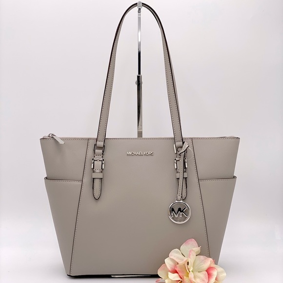 MICHAEL KORS CHARLOTTE LARGE TZ TOTE PEARL GREY - Picture 4 of 16
